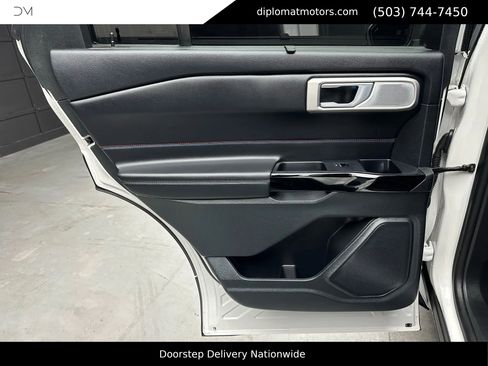 Used 2024 Ford Explorer ST w/ Equipment Group 401A image 24