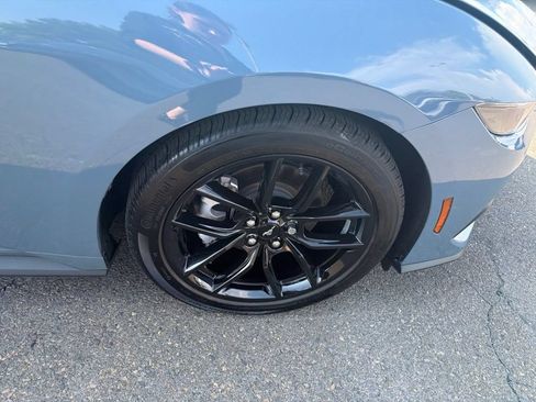 Used 2025 Ford Mustang Premium RWD image 32