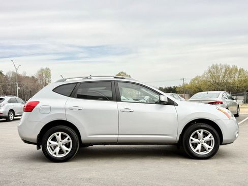 Used 2008 Nissan Rogue SL w/ Premium Pkg image 6
