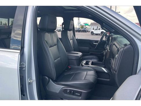 Used 2022 Chevrolet Silverado 3500 High Country w/ Z71 Off-Road Package AWD/4WD image 8