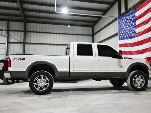 Used 2016 Ford F350 Lariat w/ Lariat Ultimate Package image 13