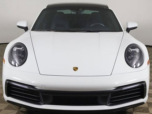 Used 2024 Porsche 911 Carrera S RWD image 9