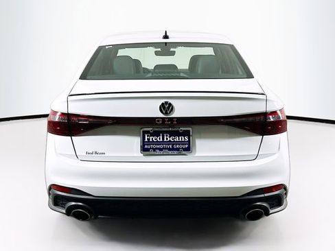 Used 2025 Volkswagen Jetta GLI Autobahn image 7