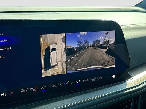 New 2026 Chevrolet Suburban High Country w/ Sun And Tow Package AWD/4WD image 15