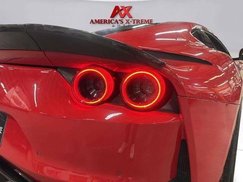 Used 2019 Ferrari 812 Superfast RWD image 25