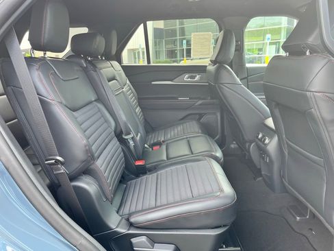 New 2026 Ford Explorer ST-Line RWD image 8