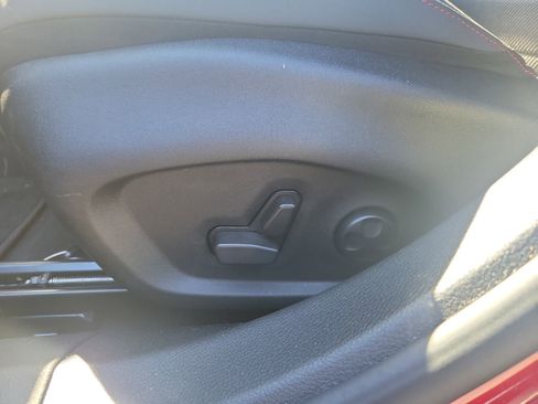 Used 2024 Dodge Hornet R/T image 16