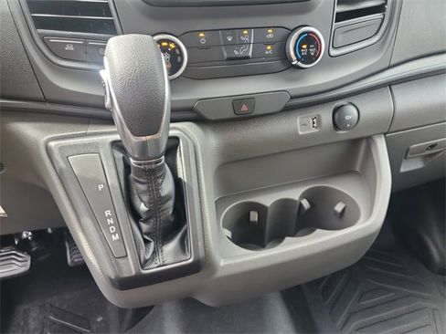 New 2025 Ford Transit 250 Low Roof image 32