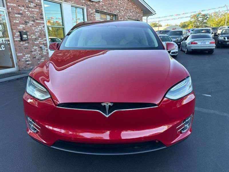 Used 2016 Tesla Model X 75D AWD/4WD image 2