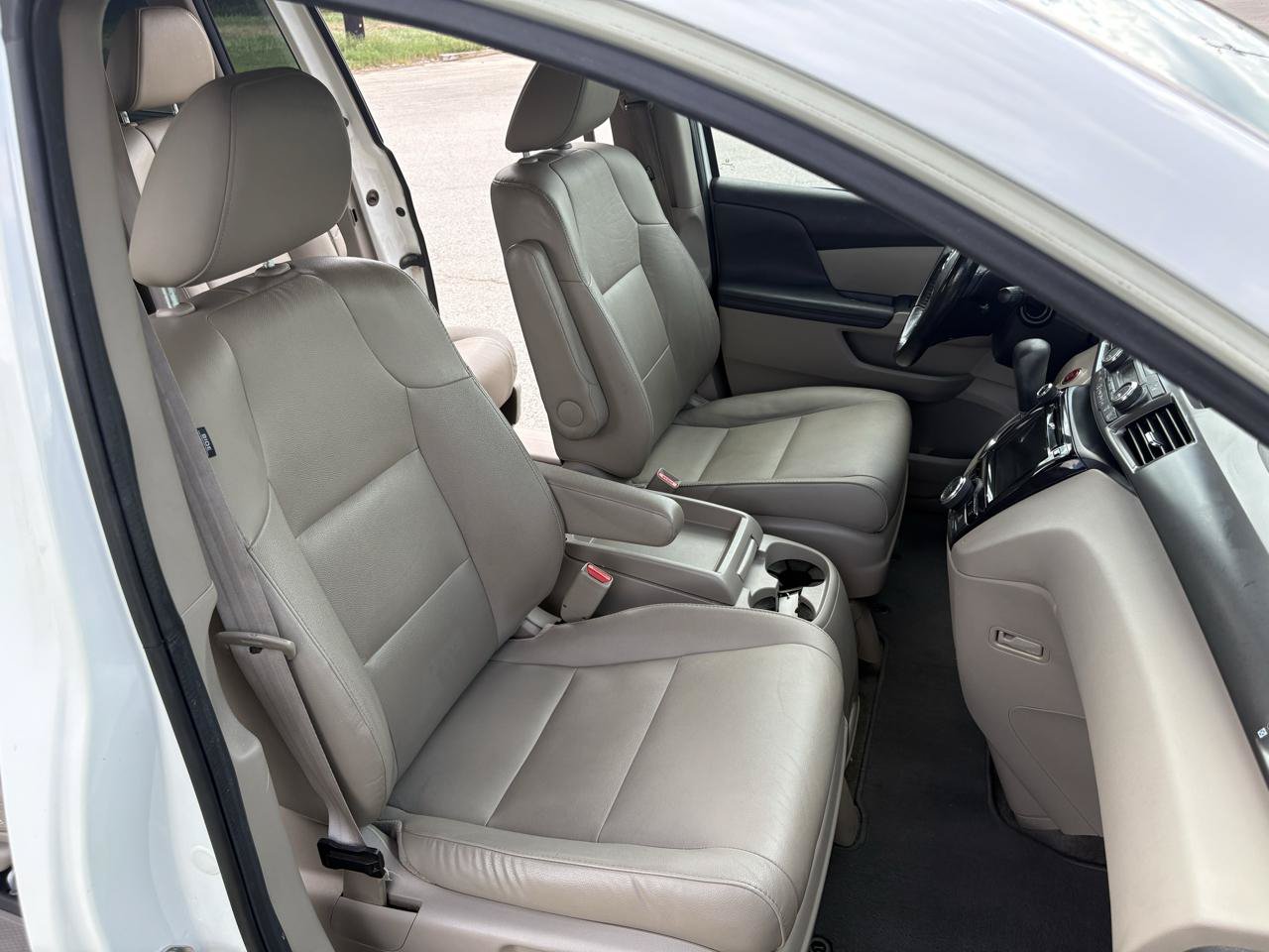 Used 2014 Honda Odyssey EX-L image 34