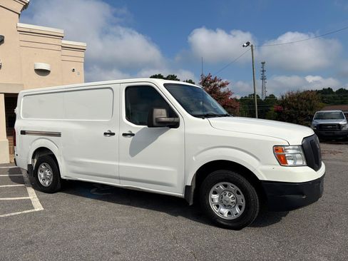 Used 2019 Nissan NV 1500 SV RWD image 24