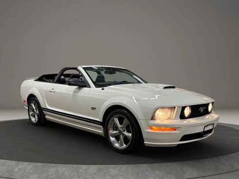 Used 2007 Ford Mustang GT image 4