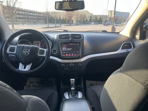 Used 2015 Dodge Journey SXT w/ Flexible Seating Group image 20