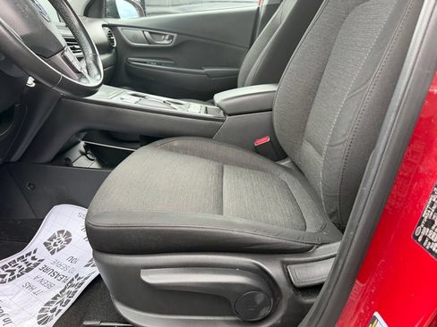 Used 2021 Hyundai Kona SEL FWD image 12