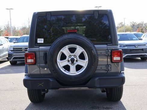 Used 2020 Jeep Wrangler Unlimited Sport S image 6