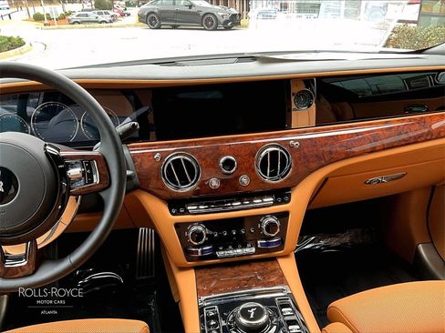 Certified 2021 Rolls-Royce Ghost image 8