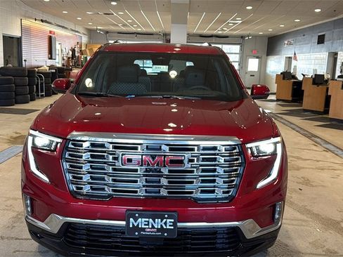 New 2026 GMC Acadia Denali w/ Super Cruise Package image 2