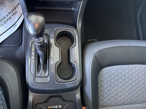 Used 2022 Chevrolet Colorado Z71 image 26