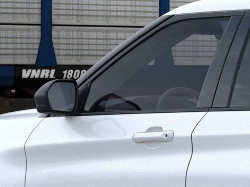 New 2026 Ford Explorer Active RWD image 20