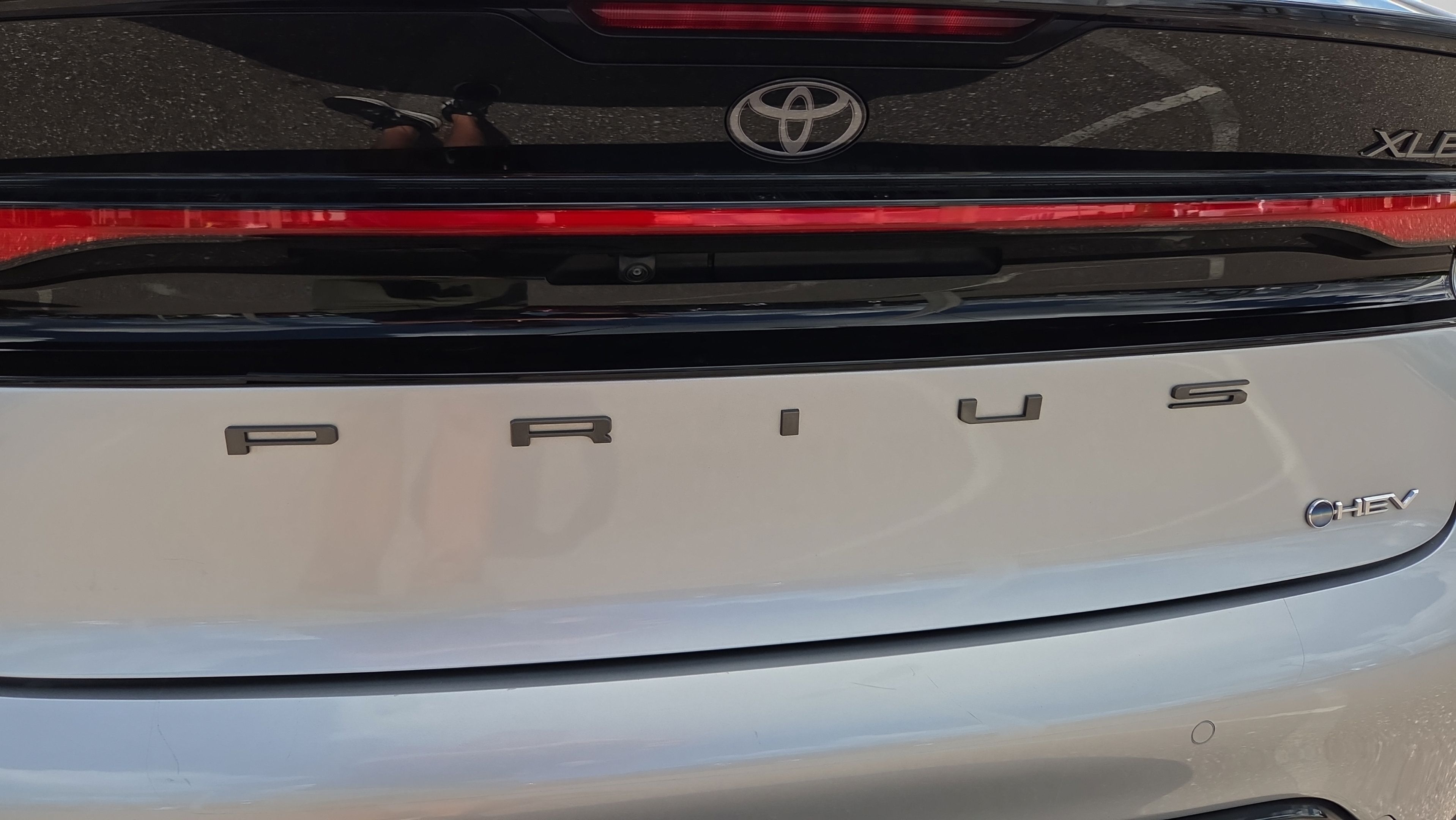 Certified 2023 Toyota Prius XLE FWD image 11