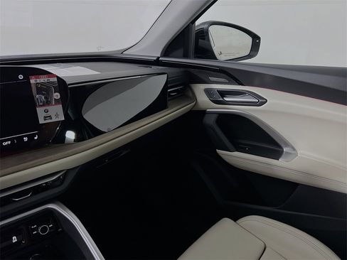 New 2025 Audi Q5 Premium Plus image 25