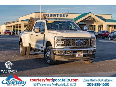 Used 2024 Ford F350 King Ranch w/ Chrome Package image 1