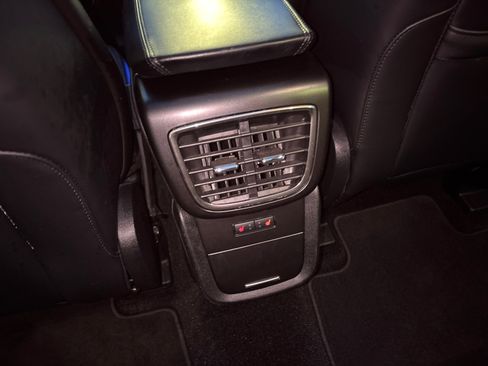 Used 2020 Lincoln Nautilus Reserve w/ Cargo Utility Package image 31