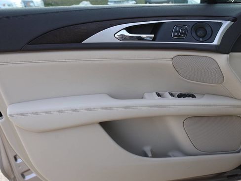 Used 2020 Lincoln MKZ Reserve w/ Elements Package image 12