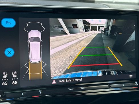 Used 2024 Volkswagen Atlas SE FWD image 27