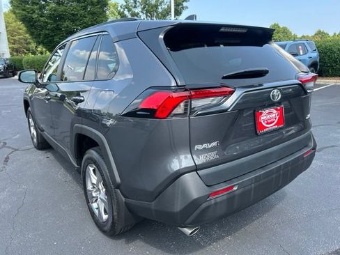 Used 2025 Toyota RAV4 XLE w/ Convenience Package FWD image 11