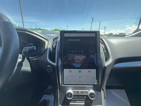 Certified 2023 Ford Edge SEL w/ Convenience Package AWD/4WD image 16