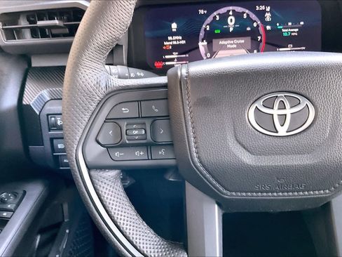Used 2026 Toyota Tacoma TRD Pro AWD/4WD image 24