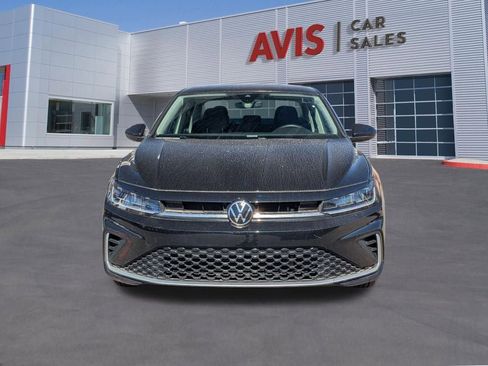 Used 2025 Volkswagen Jetta S image 10