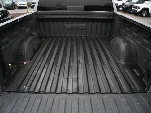 Used 2025 GMC Sierra 1500 Denali Ultimate image 14