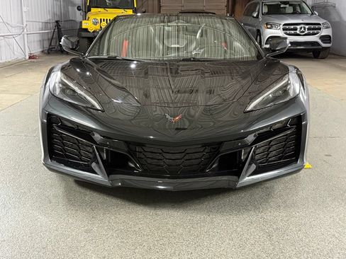 Used 2024 Chevrolet Corvette Z06 w/ Stealth Interior Trim Package RWD image 2