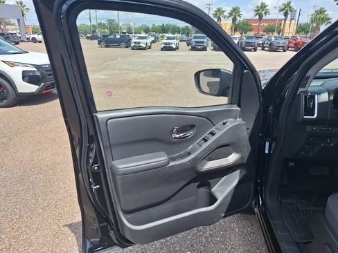New 2026 Nissan Frontier SV w/ SV Convenience Package RWD image 10