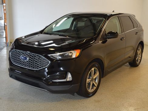 Used 2023 Ford Edge SEL w/ Convenience Package AWD/4WD image 7