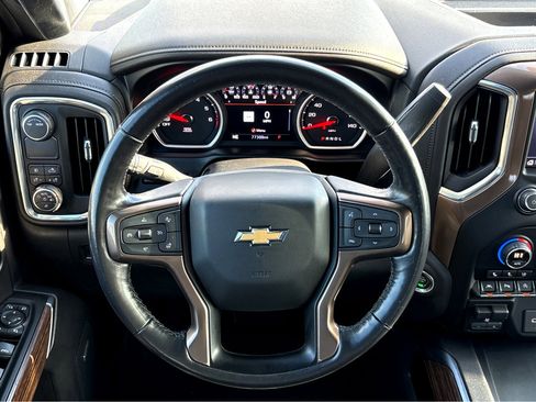 Used 2020 Chevrolet Silverado 1500 High Country w/ Technology Package image 16