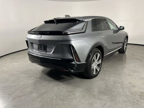 Certified 2024 Cadillac Lyriq Tech w/ Driver Assist Package RWD image 8
