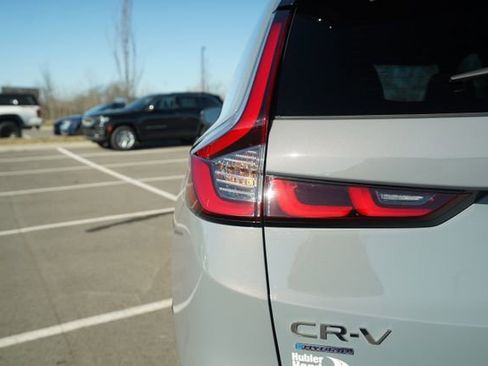 Used 2025 Honda CR-V Sport Touring image 39
