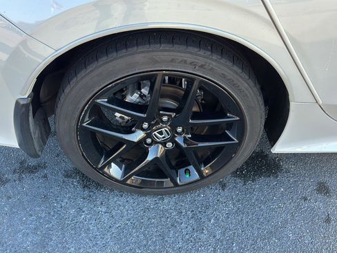 Used 2023 Honda Civic Sport image 31