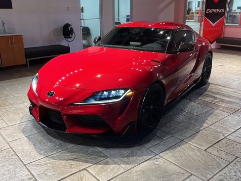 Used 2026 Toyota Supra Premium image 4
