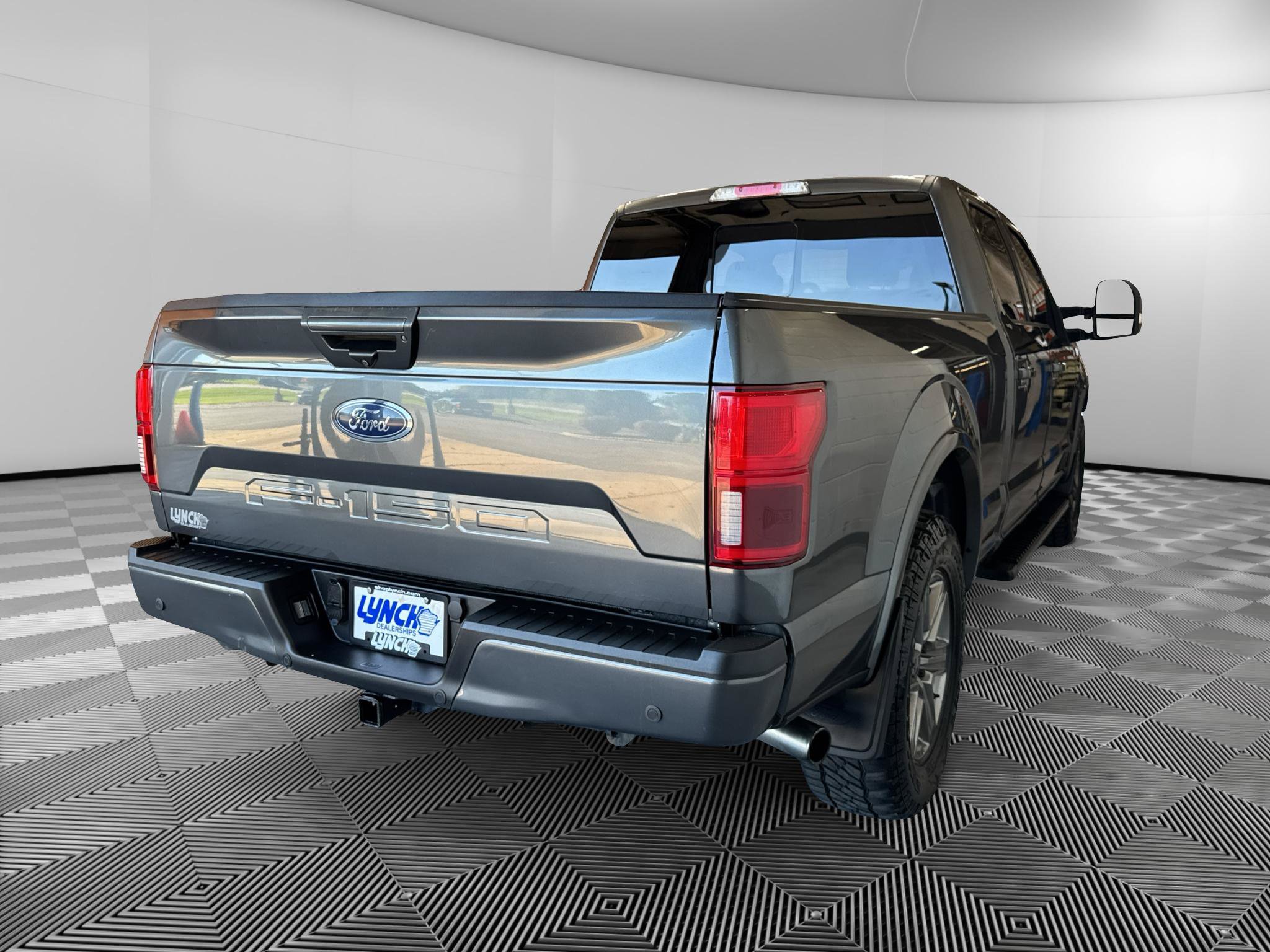 Used 2020 Ford F150 Lariat w/ Equipment Group 502A Luxury AWD/4WD image 5