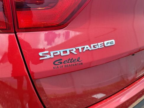 Used 2019 Kia Sportage LX w/ Option Group 017 FWD image 9