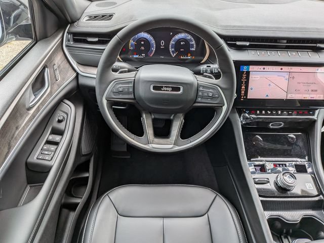 New 2026 Jeep Grand Cherokee Limited AWD/4WD image 15