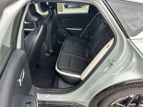 New 2026 Kia K4 EX FWD image 20