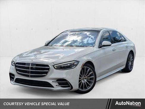 New 2025 Mercedes-Benz S 580 4MATIC Sedan image 1