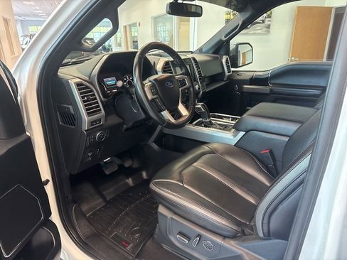 Used 2020 Ford F150 Platinum w/ Equipment Group 701A Luxury AWD/4WD image 2