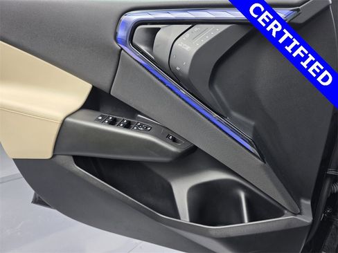 Certified 2025 BMW X3 xDrive30i w/ Convenience Package image 25