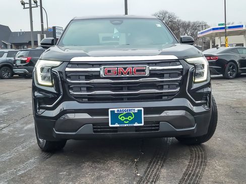 Used 2025 GMC Terrain Elevation image 4